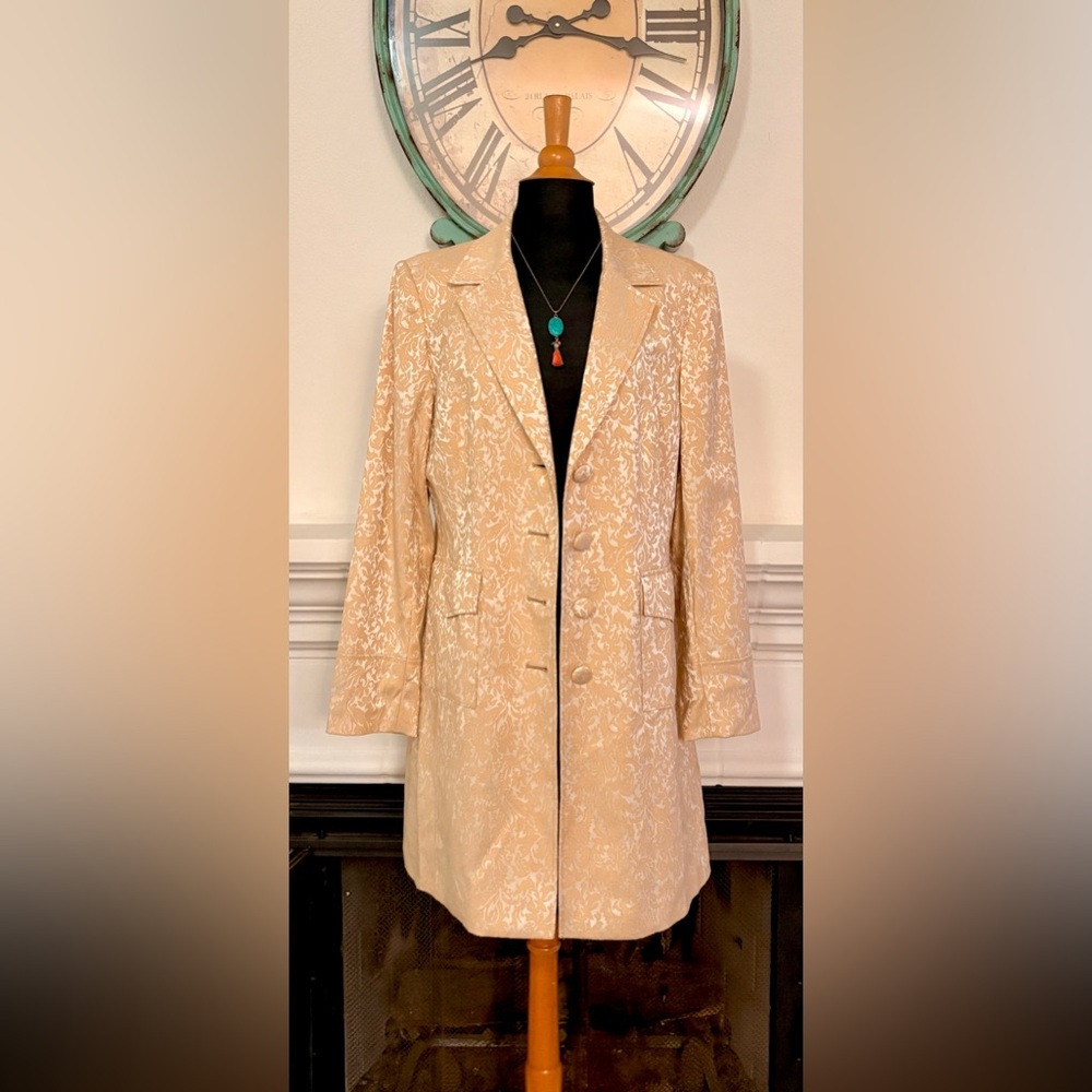 Casual Corner Vintage Elegant Beige Coat